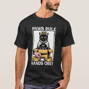 Camiseta Gato Divertido en Caja Patas Mandan Manos Obedecen