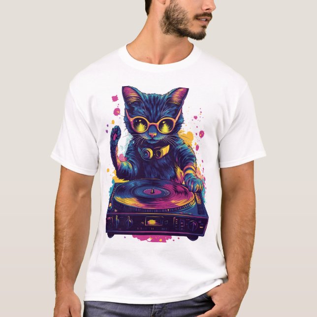 Camiseta Gato DJ Funky – Fiesta Retro de Gatito Disco (Anverso)