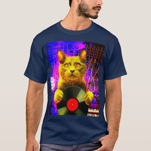 Camiseta Gato Dj Sobre Sintetizador En El Registro De Vinil (Anverso)
