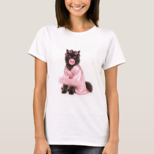 Camiseta Gato en bata rosa con rulos y chicle  