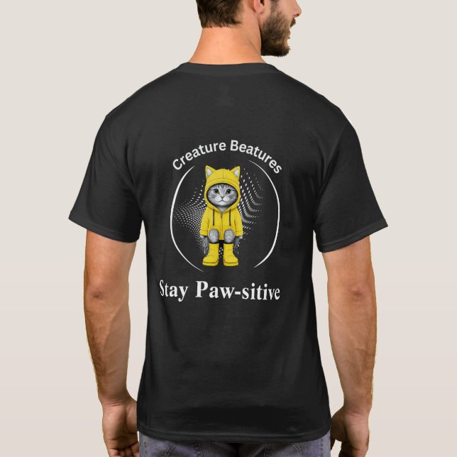 Camiseta gato en boots amarillos | Humor de playa costera (Reverso)
