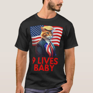 Camiseta Gato En Suite Con Trump Hair Bandera Estadounidens