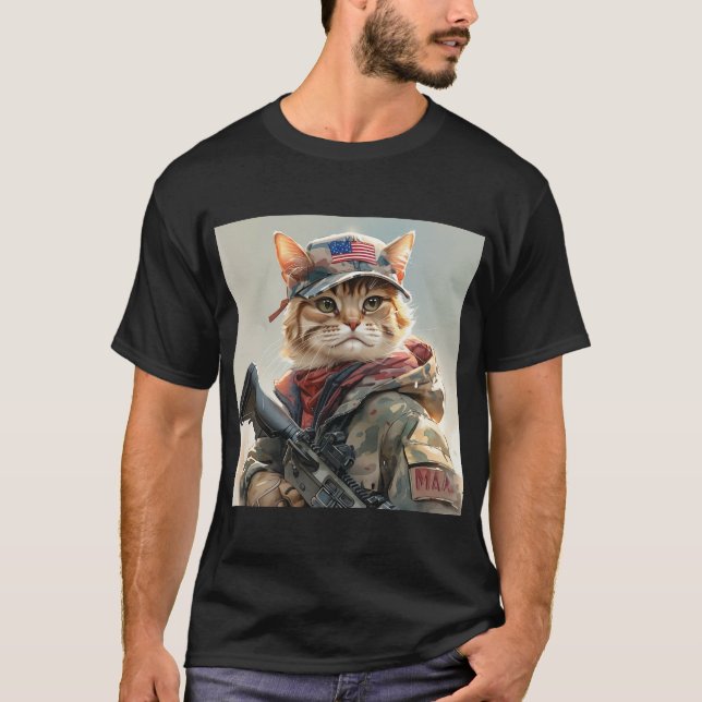 Camiseta Gato Guay MAGA con arma y camuflaje AMERICA (Anverso)