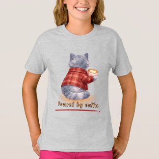 Camiseta Gato "Impulsado por Café" sosteniendo una taza de