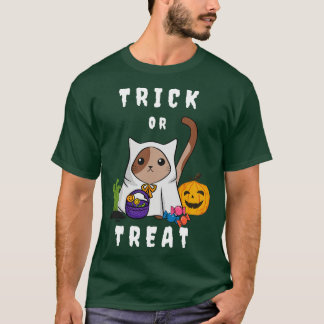 Camiseta Gato lindo en disfraz de Halloween en una oscurida