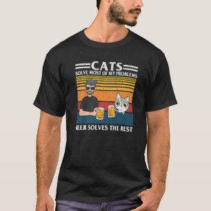 Camiseta Gato lindo maullando bebiendo cerveza con un human