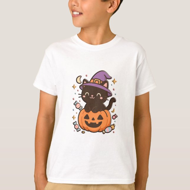 Camiseta Gato negro kawaii en calabaza - Cute Halloween T-S (Anverso)