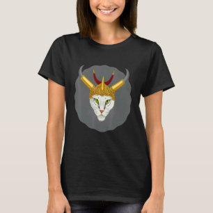 Camiseta Gato rey vikingo antiguo lindo en una corona de cu