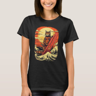 Camiseta Gato Samurai Japonés con Ilustra de Ola y Montaña