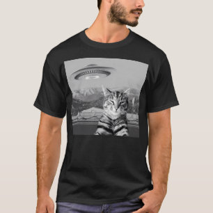 Camiseta Gato Selfie Nave Espacial Alienígena Ovni Montañas