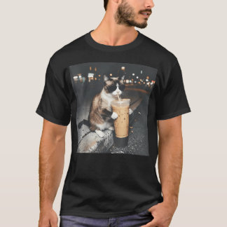 Camiseta Gato Snowshoe bebiendo café helado divertido
