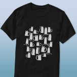 Camiseta Gatos blancos divertidos<br><div class="desc">Pequeño y bonito patrón de gatitos blancos,  perfecto para los amantes de los animales y las mascotas. Arte original de Nic Squirrell.</div>