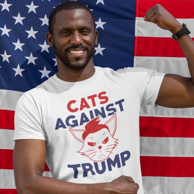 Camiseta Gatos contra Trump (Subido por el creador)
