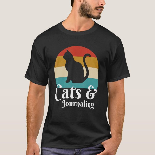 Camiseta Gatos y diario (Anverso)