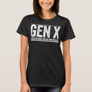 Camiseta GEN X levantado sobre el agua de la manguera y des