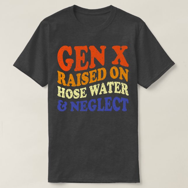 Camiseta GEN X levantado sobre el agua de la manguera y el  (Diseño del anverso)
