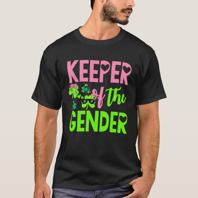 Camiseta Gender Reveal St Patricks Day Funny Keeper of the  (Anverso)