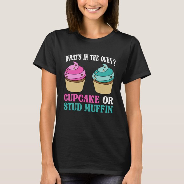 Camiseta Gender Reveal What s In The Oven Cupcake or Stud M (Anverso)