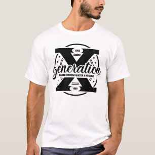 Camiseta Generación X Elevada Sobre El Agua De La Mano Y El