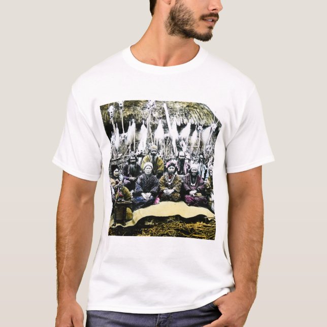 Camiseta Gente Ainu de la vida septentrional de Vilage del (Anverso)