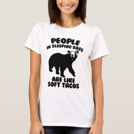 Camiseta Gente en bolsas durmientes acampando humor