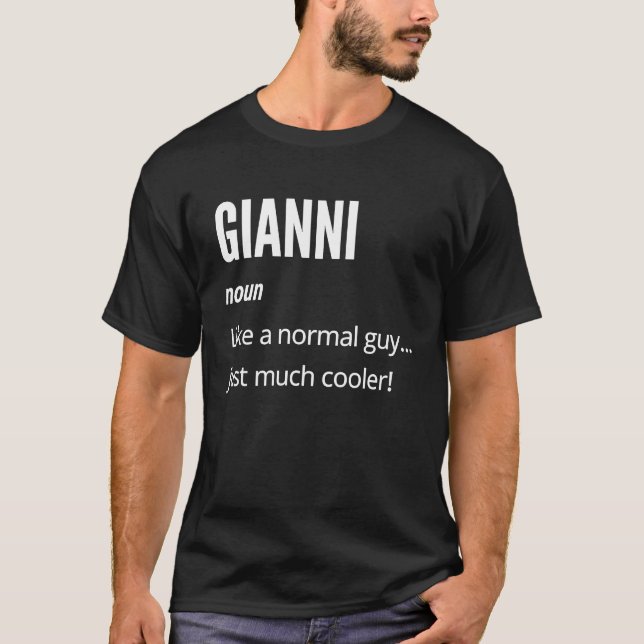 Camiseta Gianni  Sustantivo como uno normal pero mucho más  (Anverso)