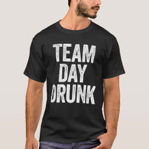 Camiseta Gif de bebida borracha del día del equipo
