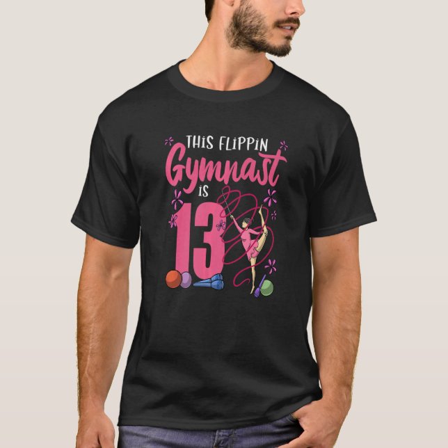 Camiseta Gimnasia Esta Gimnasta Flipin Es 13 Bir Gimnático (Anverso)