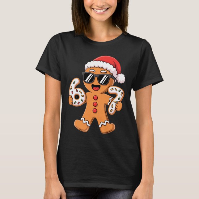 Camiseta Gingerbread Santa With Sungles Holding 67 Cookies  (Anverso)