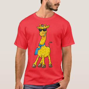 Camiseta Girafa de Guay con gafas de sol y una bufanda