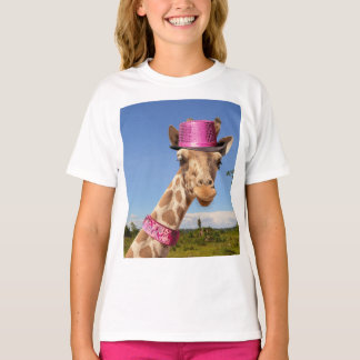 Camiseta Girafa en un gorra rosa brillante