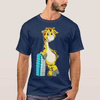 Camiseta Giraffe con pila de libros