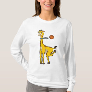 Camiseta Giraffe en baloncesto con aro de baloncesto