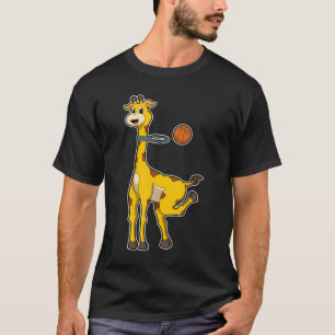 Camiseta Giraffe en baloncesto con aro de baloncesto