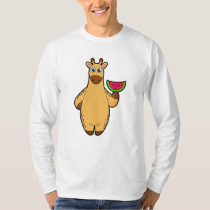 Camiseta Giraffe en comer con sandía