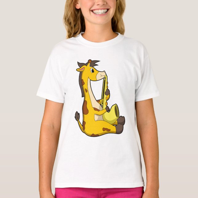 Camiseta Giraffe en la música con saxofón.PNG (Anverso)