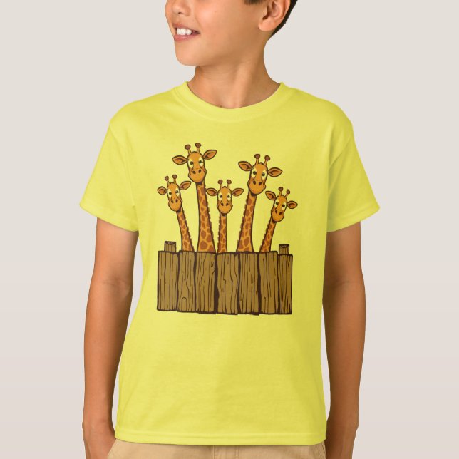 Camiseta Giraffe Peek Squad – Fence Friends (Anverso)