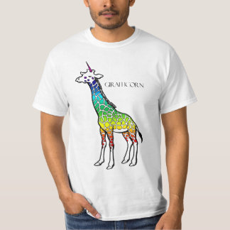 Camiseta Girafficorn - arco iris