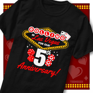 Camiseta Girando en Las Vegas Viaje de aniversario de 5 año