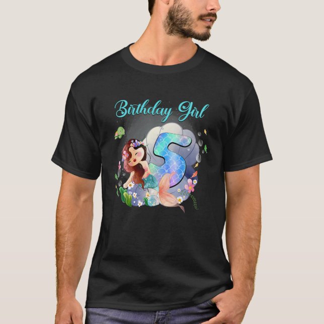 Camiseta Girls 5Th Birthday This Mermaid Is 5 Years Old Cos (Anverso)