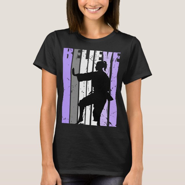 Camiseta Girls Purple Distressed Believe Karate Girl White  (Anverso)