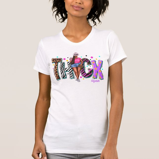 Camiseta Glamurosa y gruesa Diva Negra Celebrando su Bellez (Anverso)