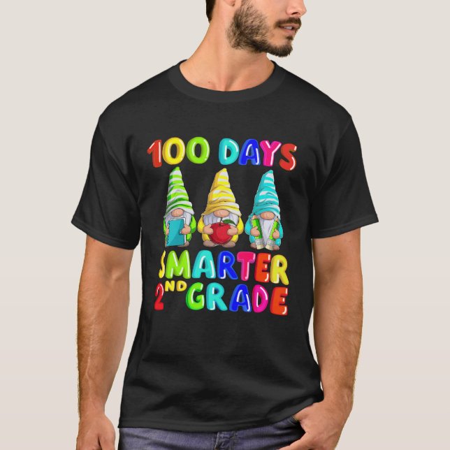 Camiseta Gnome 100 days smarter 100th day Of School Second  (Anverso)