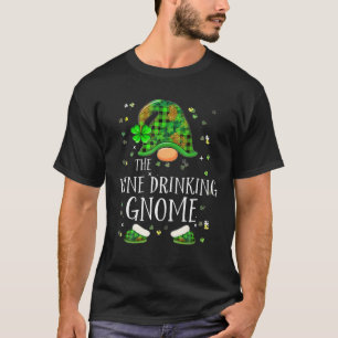 Camiseta Gnome de la bebida de vino St Patrick's Day Irish 