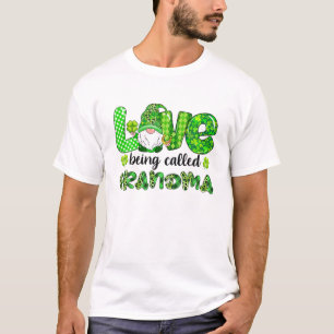 Camiseta Gnome Love Being Grandma St Patricks Day Leopars