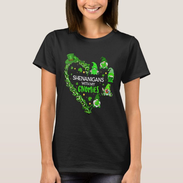 Camiseta Gnome St Patrick's Day Shenanigans with My Gnomies (Anverso)