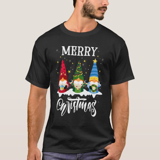 Camiseta Gnome Xmas Light Pajamas Merry Christmas Matching  (Anverso)