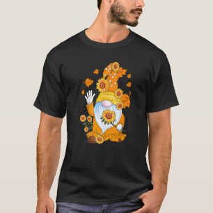Camiseta Gnomo sosteniendo girasoles hojas de arce otoño ca