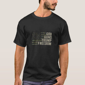 Camiseta God Guns Trump Freedom - Funny Camouflage Pro Gun 
