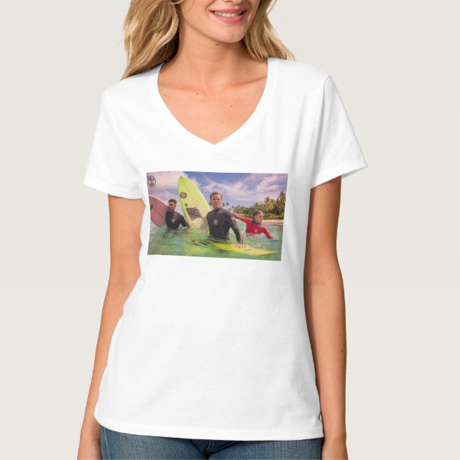 Camiseta Going to the Waves - Bonde do Mar (Anverso)